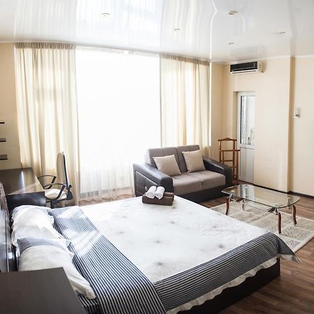 Apartment On Kunayeva 38 Шимкент Екстер'єр фото